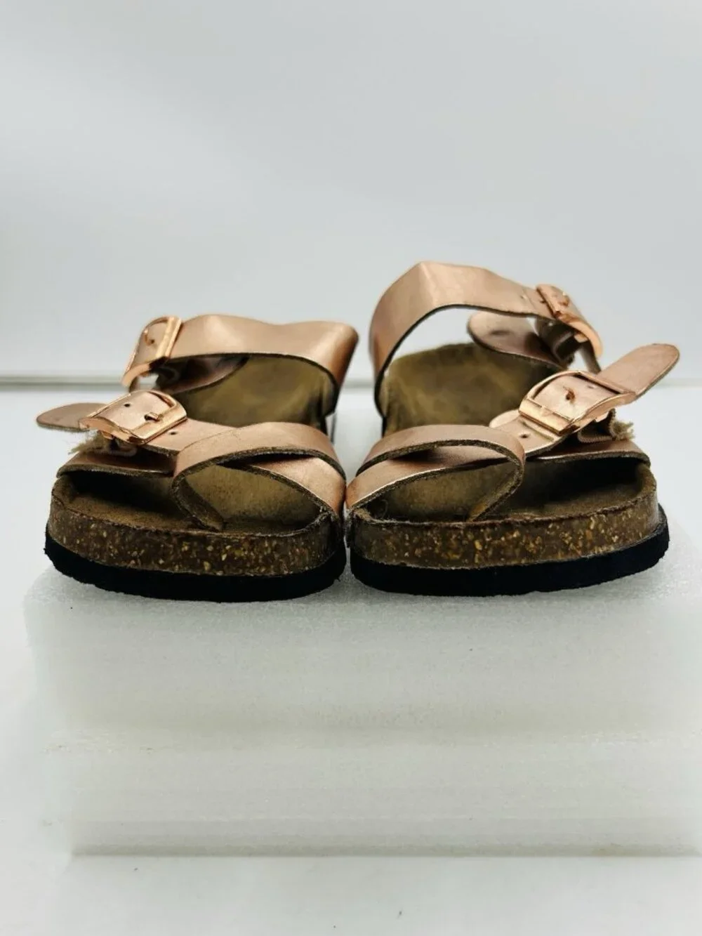 Outwoods Kids Sandals Toe-Loop Buckle Flats Sz 13 Metallic Bronze Cork Sole